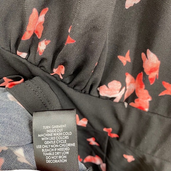 Torrid Size 2X Dress Black Butterfly Print V-Neck Flutter Fit Flare Above Knee - Picture 9 of 9